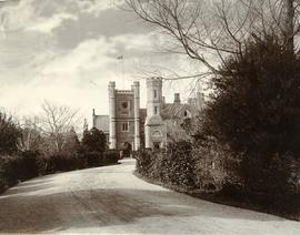 Western approach to Government House