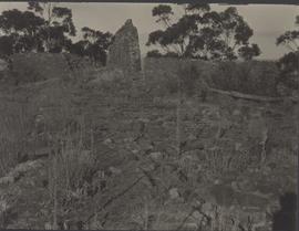 Rocky  Hills:  ruins